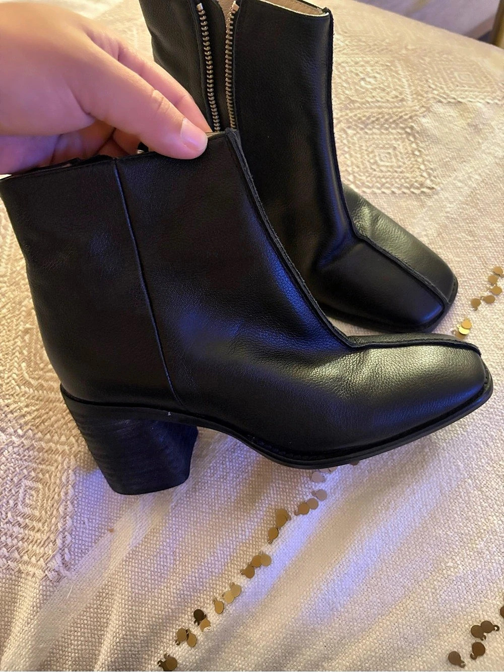 Black Zip-Up Heeled Ankle Boots Like New